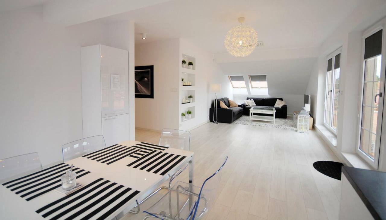 Apartament Z Tarasem Plaza 22 Rogowo  Buitenkant foto